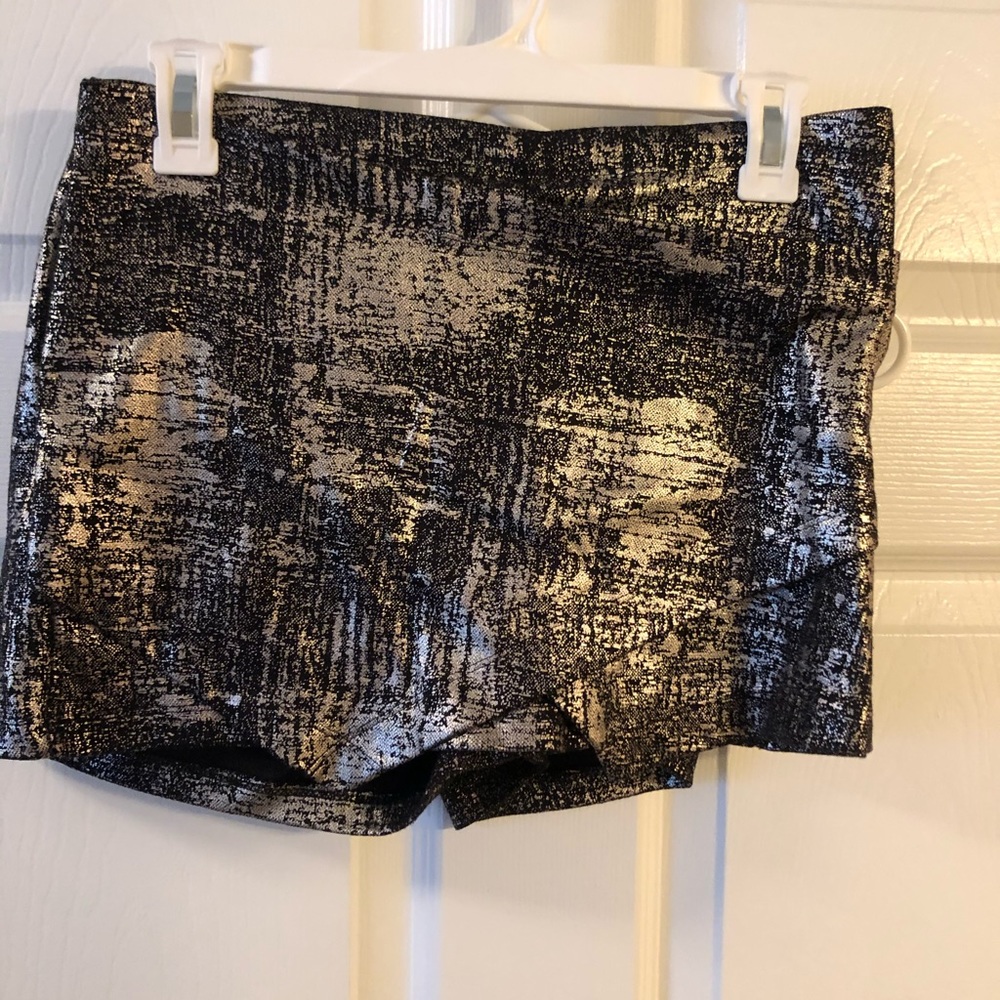 black/gold skort